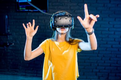 Virtual Reality Replace Real Life